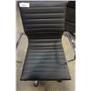 Image 2 : CHROME AND BLACK LEATHER LOOK GAS LIFT OFFICE CHAIRS