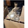 Image 3 : 3 BOXES OF GLASS VASES AND BOX OF BLACK CHAIR SASHES