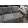 Image 2 : GREY SOFA WITH REVERSIBLE CHAISE