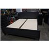 Image 1 : GREY KINGSIZE BED FRAME WITH SPLIT BOX SPRING