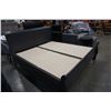 Image 2 : GREY KINGSIZE BED FRAME WITH SPLIT BOX SPRING