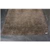 Image 2 : 9 FOOT 4 INCH X 80 INCH BROWN SHAG AREA CARPET