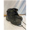 Image 1 : Terra steel toed boots size not shown