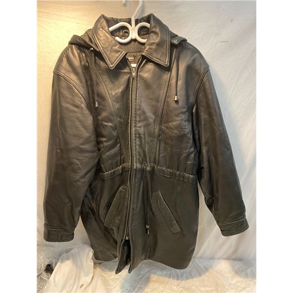 Danier leather thinsulate small coat