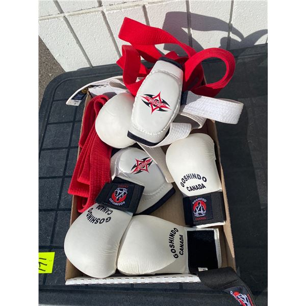 Sparing youth gloves and belts