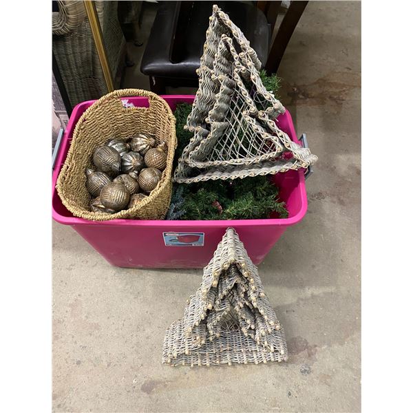 Lot of Christmas and seasonal items