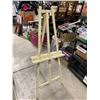 Image 1 : Easel