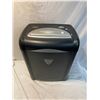 Image 1 : Paper shredder