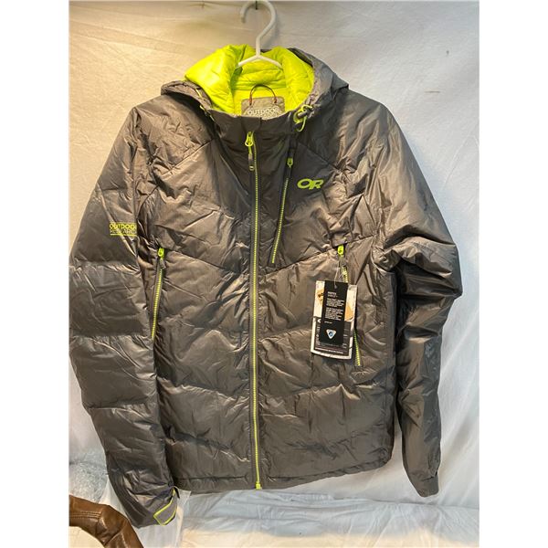 Outdoor research NWT medium jacket