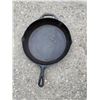 Image 1 : Cast iron frying pan lodge