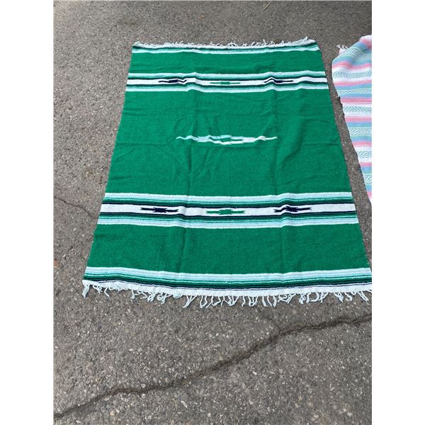 Throw blanket