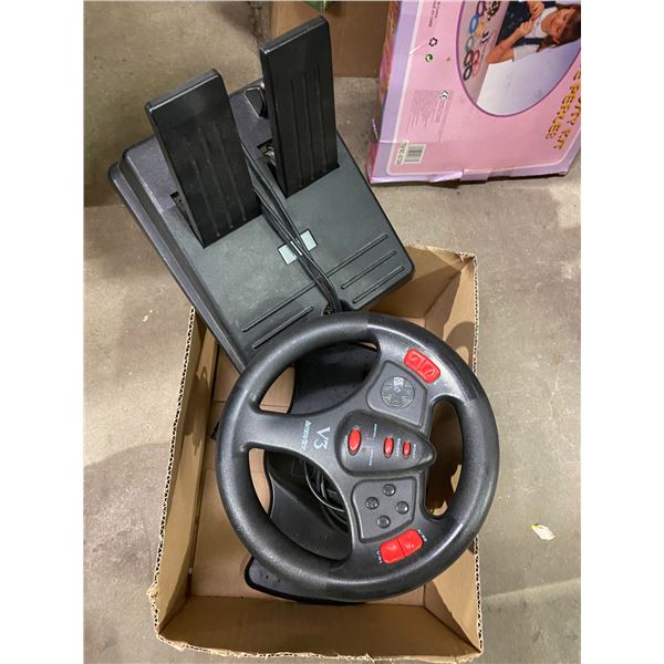 Gaming steering wheel and pedals