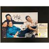 Image 2 : SEINFELD CAST SIGNED 8X10 PHOTO (RA COA)
