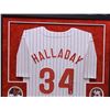 Image 2 : ROY HALLADAY SIGNED PHILLIES CUSTOM FRAMED JERSEY DISPLAY w/ COA