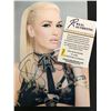 Image 2 : GWEN STEFANI SIGNED 8X10 PHOTO (RA COA)