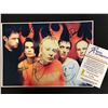 Image 2 : RADIOHEAD BAND SIGNED 8X10 PHOTO (RA COA)