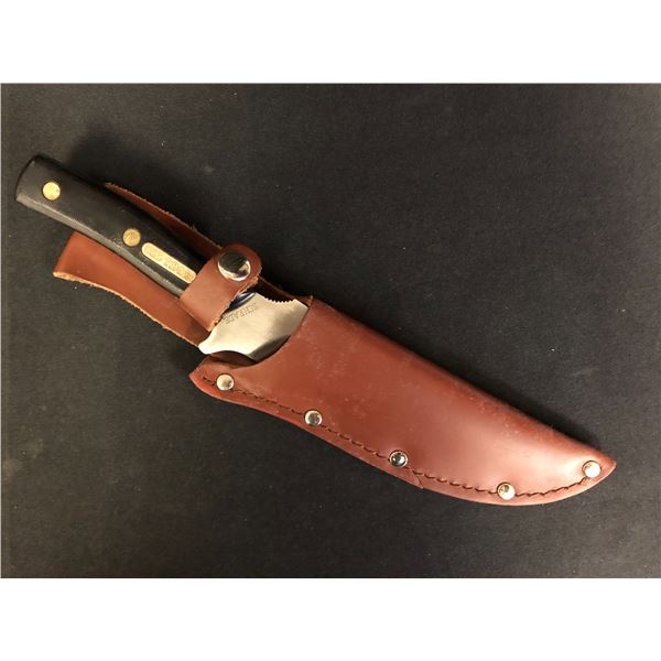 OLD TIMER SHARPFINGER FIXED 3.3" 7CR17 SS CLIP POINT SYN BLK HANDLE