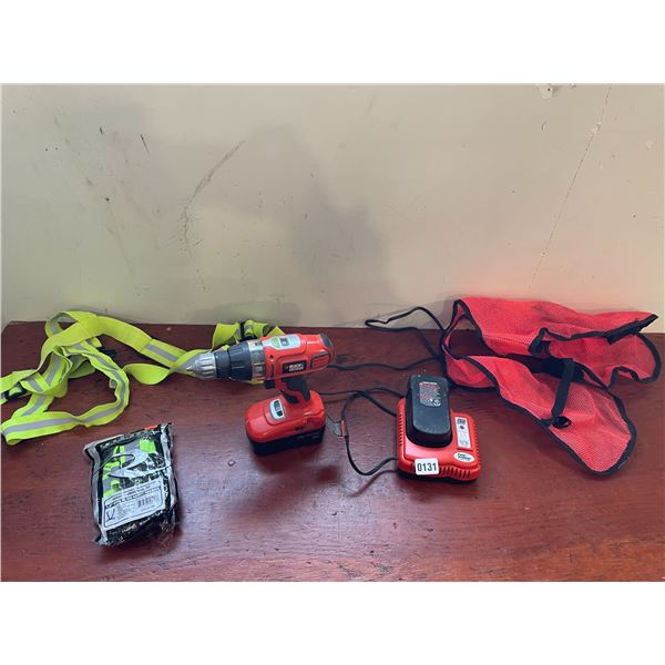 Black & Decker 18V Drill with Extra Battery & Charger - Reflective Vests x3