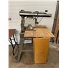Image 1 : Black & Decker Radial Arm Saw with Wings (Deluxe Power Shop) Dewalt 3" Cut