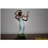 Image 2 : GILL PORCELAIN FIGURE (9 1/2" TALL)