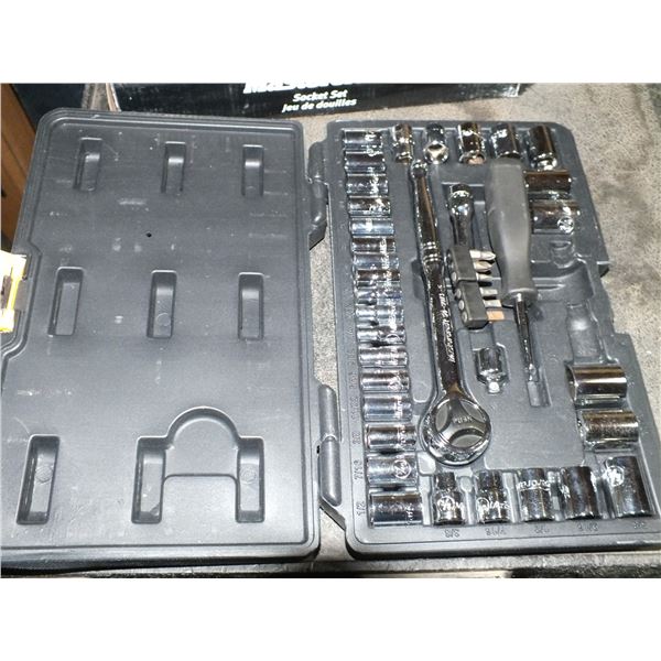 Mastercraft 41pc Socket Set