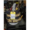 Image 2 : Tool Bucket