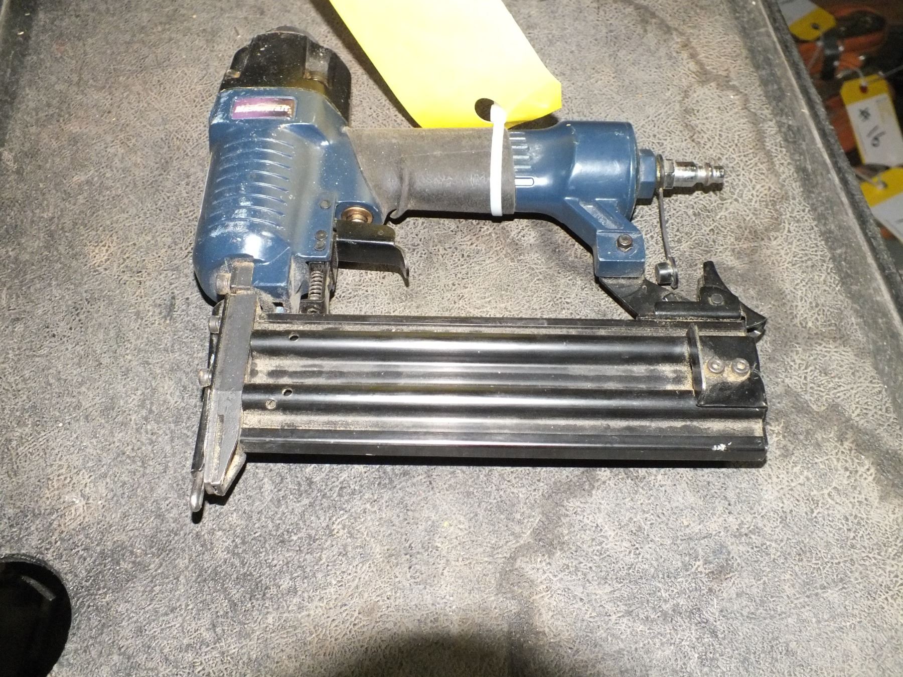 Mastercraft Brad Nailer