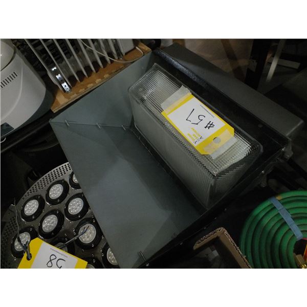 Outdoor Led Light Fixture