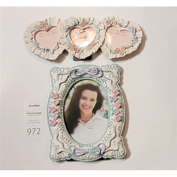 Picture frames Cat A