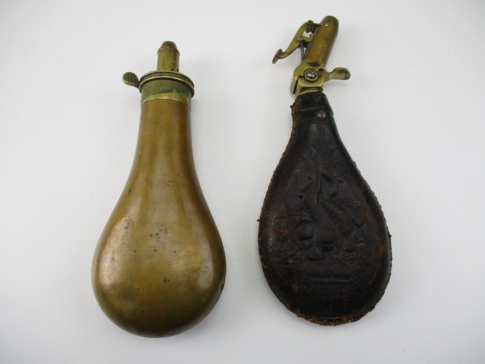 Powder Shot Flask VINTAGE BRITISH POWDER/ SHOT FLASK LOT