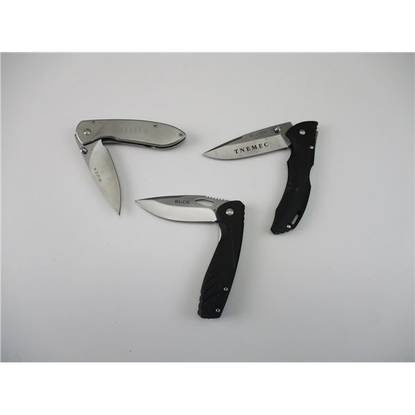 ASSORTED BUCK FOLDING KNIVES