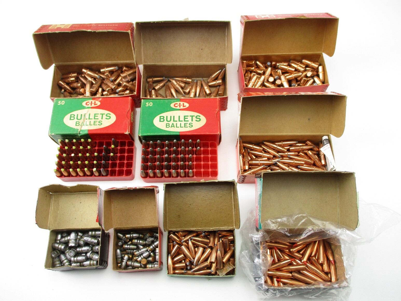 ASSORTED BULLET LOT - Switzer's Auction & Appraisal Service