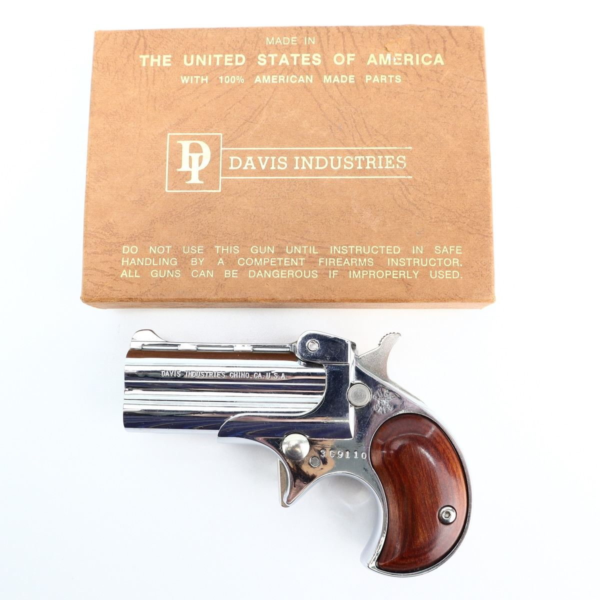 Dellinger 32 DAVIS INDUSTRIES , MODEL: DERRINGER D-32 , CALIBER: 32 ACP