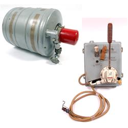 Soyuz Program, Zero-Gravity Toilet Tank and Hand Pump