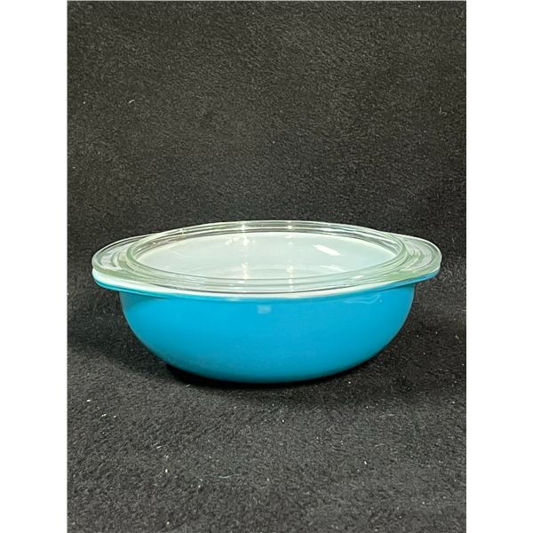 Pyrex Horizon Blue 024 Casserole w/lid 2 Quart