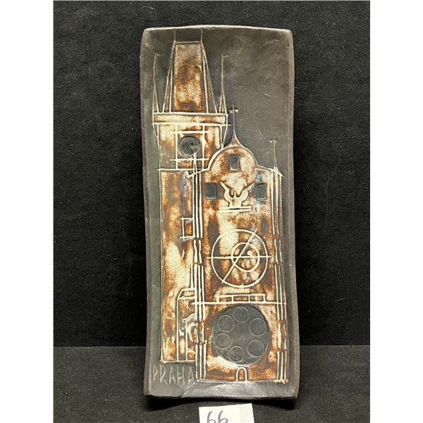 Mid Century Praha Art Pottery Dish Czechoslovakia Approx: 10x4"
