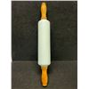 Image 1 : Vintage Opaque / Milk Glass Rolling Pin (Approximately 17.5")