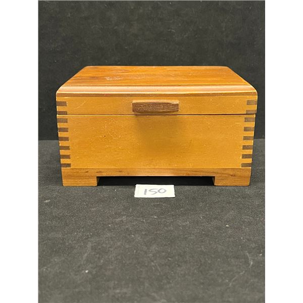Nice Little wooden Storage Box w/mirror Approx: 6.75x5.5" & 3.5"T