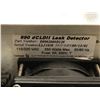Image 8 : (2) Varian #990 dCLDII Leak Detectors