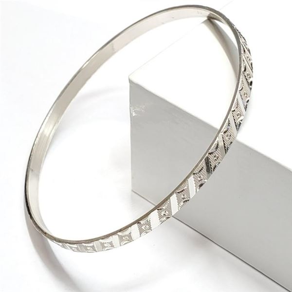 SILVER BRACELET