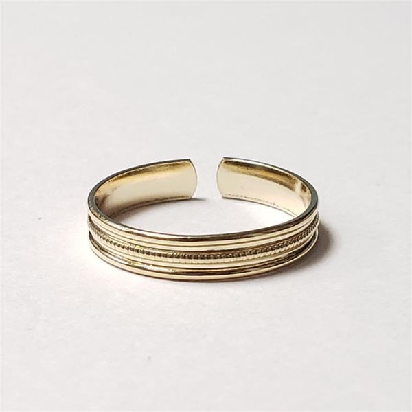 10K Yellow Gold Baby/Toe 0.52G Ring (~Size )(Ring is resizable for $40) (~length inches), Suggested 