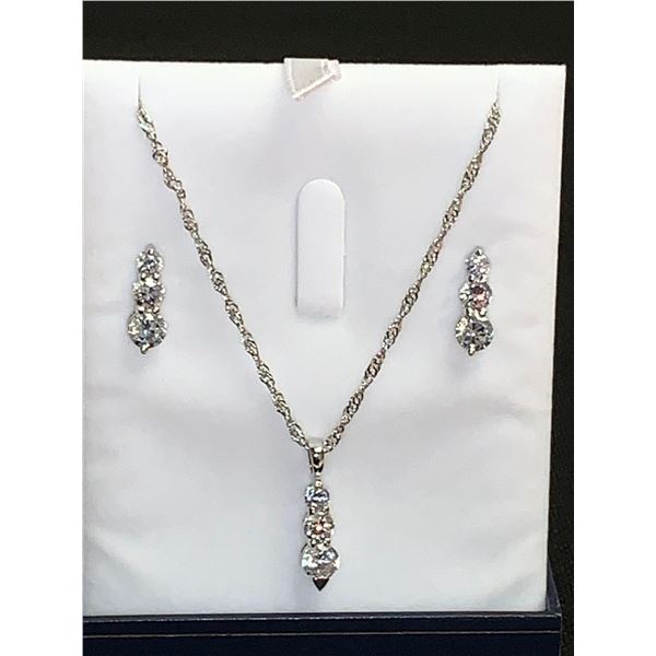 Ladies NEW Crystal and Silver Necklace and Earring Set withMultiple Solitaires and bow weave necklac