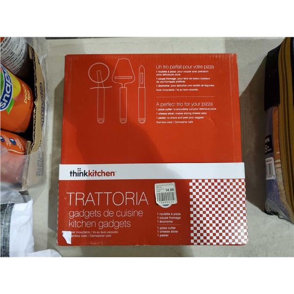 *NEW* Trattoria Kitchen Set - Pizza Cutter, Cheess Cutter & Peeler