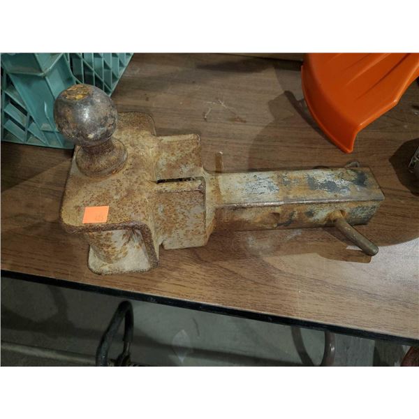 *SOLD AS IS* Heavy Duty Trailer Hitch with Ball & Pin