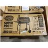 Image 2 : *NEW* CHAR-GRILLER® SUPER PRO Smoker