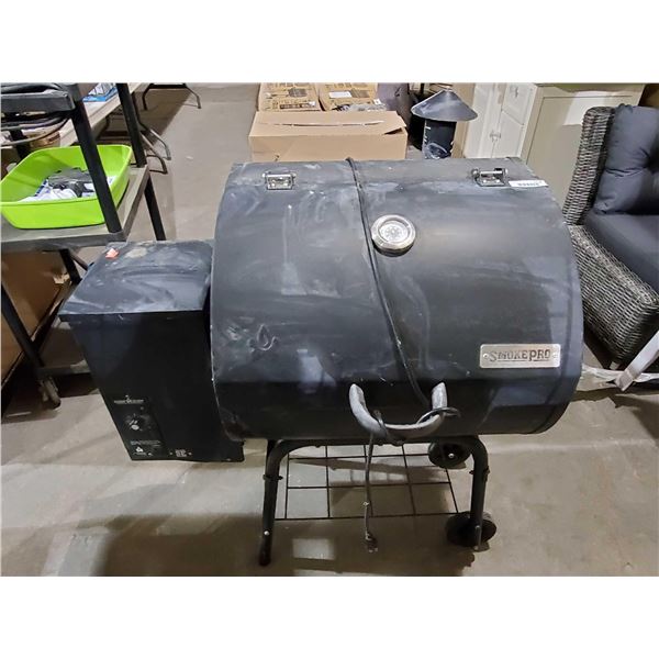 *SOLD AS IS* Smoke Pro Outdoor Smoker
