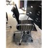 Image 2 : BLACK/CHROME EAMES STYLE MID BACK EXECUTIVE CHAIR