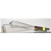 Image 1 : 2 LARGE METAL WHISK