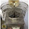 Image 4 : WINSTON PRESSURE FRYER COLLECTRAMATIC 8000 SERIES