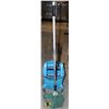 Image 1 : BLUE MOP BUCKET WRINGER & MOP SET